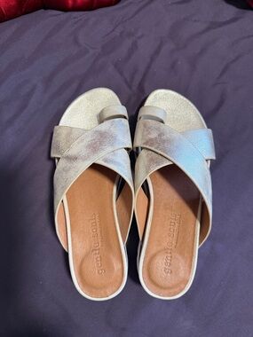 Gentle Souls Crisscross Slip-On Sandals